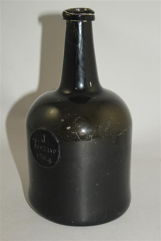 A George III sealed mallet shaped wine bottle, J.Trezise, 1764, 22cm